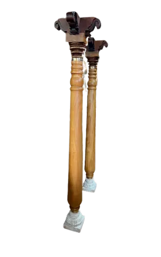 chettinad wooden pillars